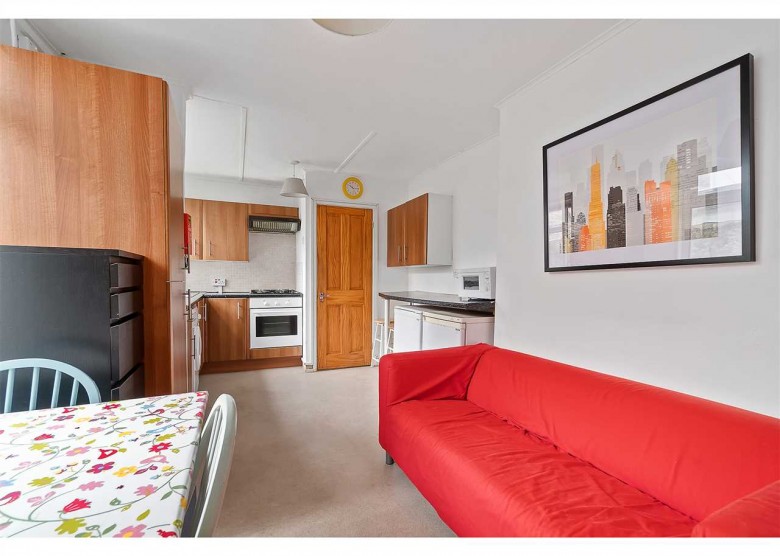 Click the photo for more details of Clifton Place, Plymouth