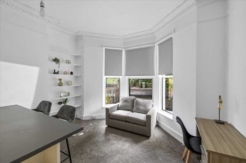 Click the photo for more details of Houndiscombe Road, Plymouth